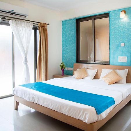 Palm Air By Goa Stays Panaji Bagian luar foto